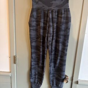 Athleta Salutation Camo Jogger